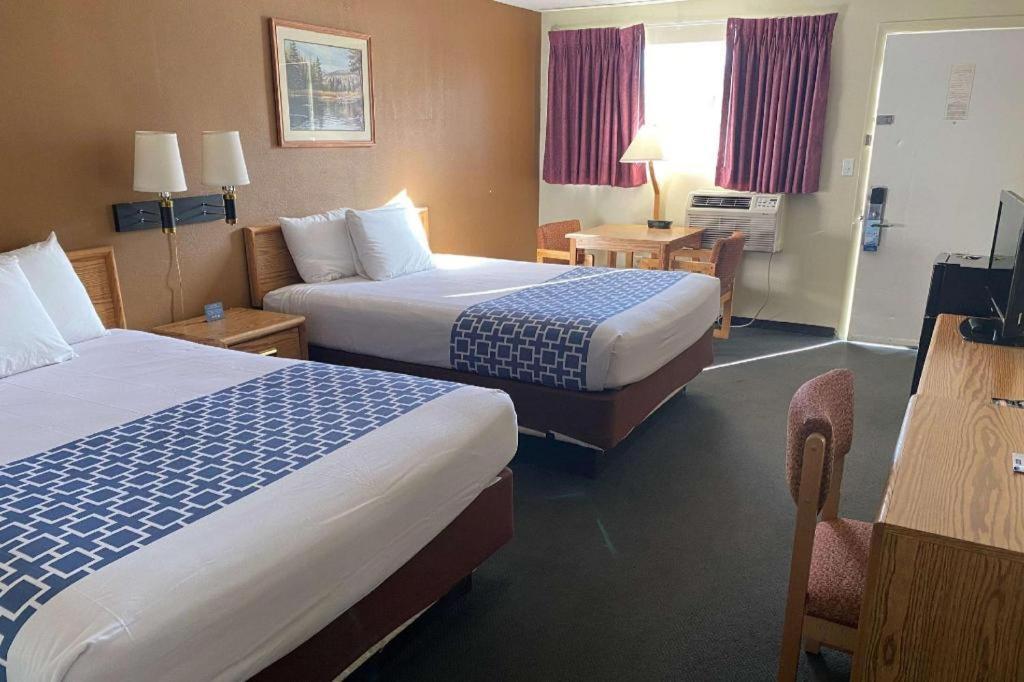 Travelodge By Wyndham Powell Exteriör bild