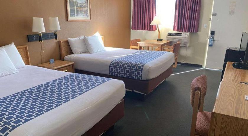 Travelodge By Wyndham Powell Exteriör bild